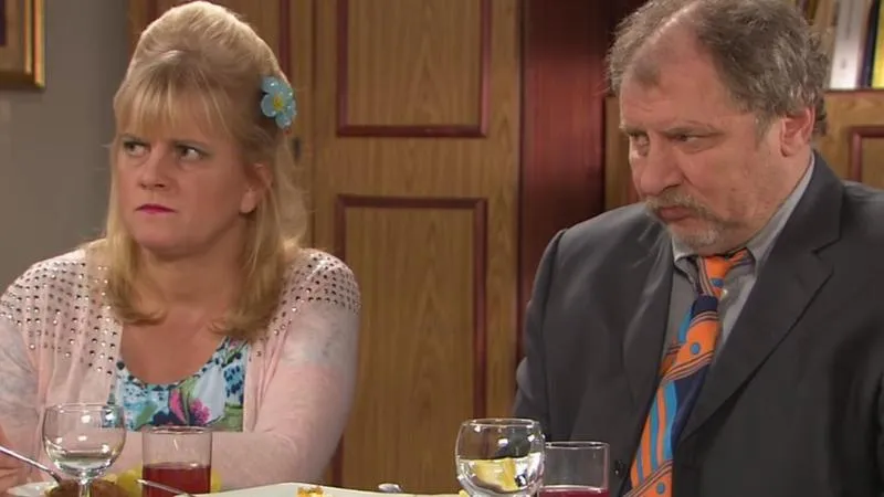 Ile odcinków ma Świat według Kiepskich? Odkryj pełną listę i zaskakujące ciekawostki!