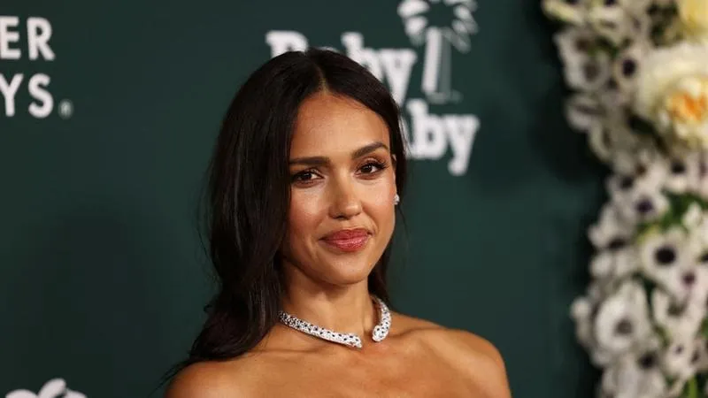 Jessica Alba w nowej odsłonie - brutalny film akcji od Netflixa zaskakuje w zwiastunie!