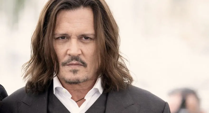 Johnny Depp w "Koszmarze z ulicy Wiązów" – ikona horroru, która przeszła do legendy
