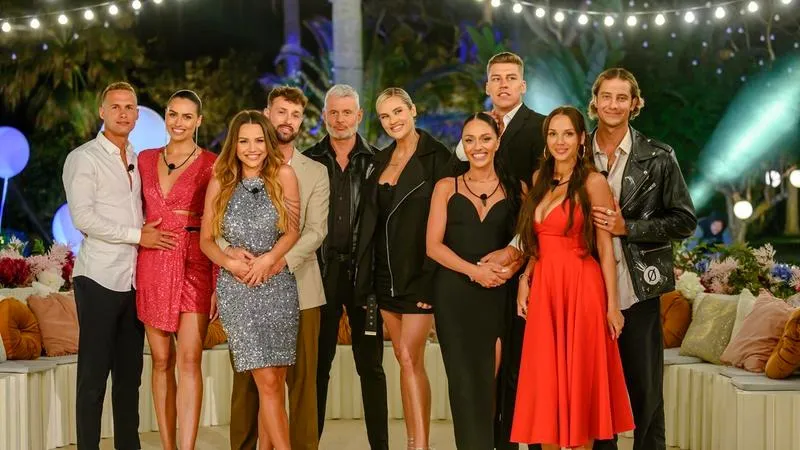 Love Island sezon 3: mieszane opinie widzów — sztuczność czy emocje?