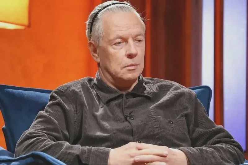 Najpopularniejsi polscy aktorzy serialowi: odkryj, kto rządzi w telewizyjnych produkcjach