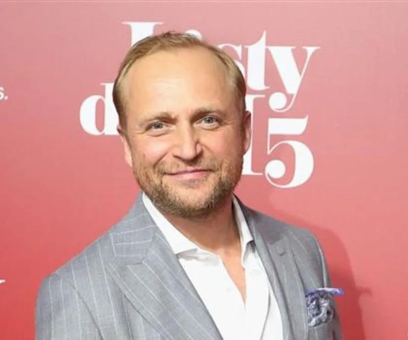 Odkrywamy tajemnice Piotra Adamczyka: nieznane fakty i ikoniczne role w jego karierze