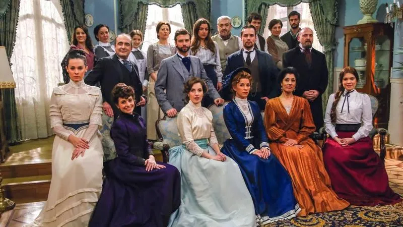 Ciekawostki o postaciach Akacjowej 38