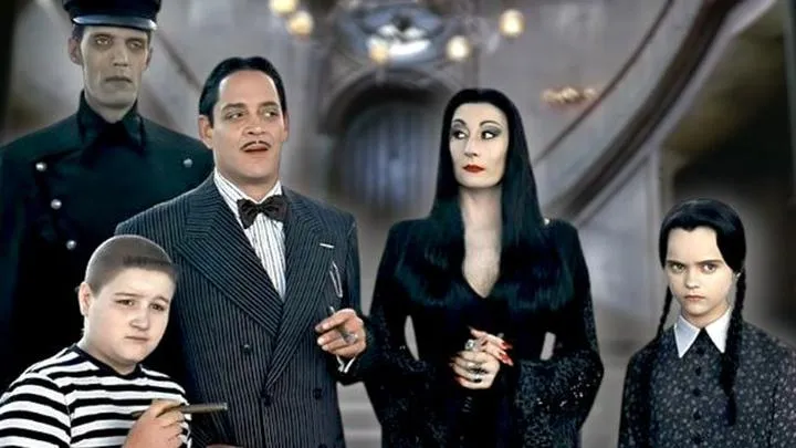Rodzina Addamsów charakterystyka postaci