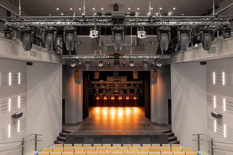 Teatr Lalki i Aktora Kubuś Kielce